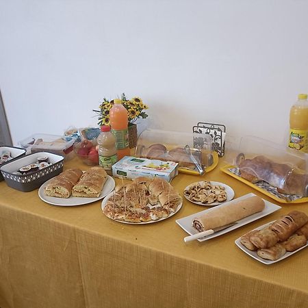 كوستوناتشي B&B Castiglione المظهر الخارجي الصورة